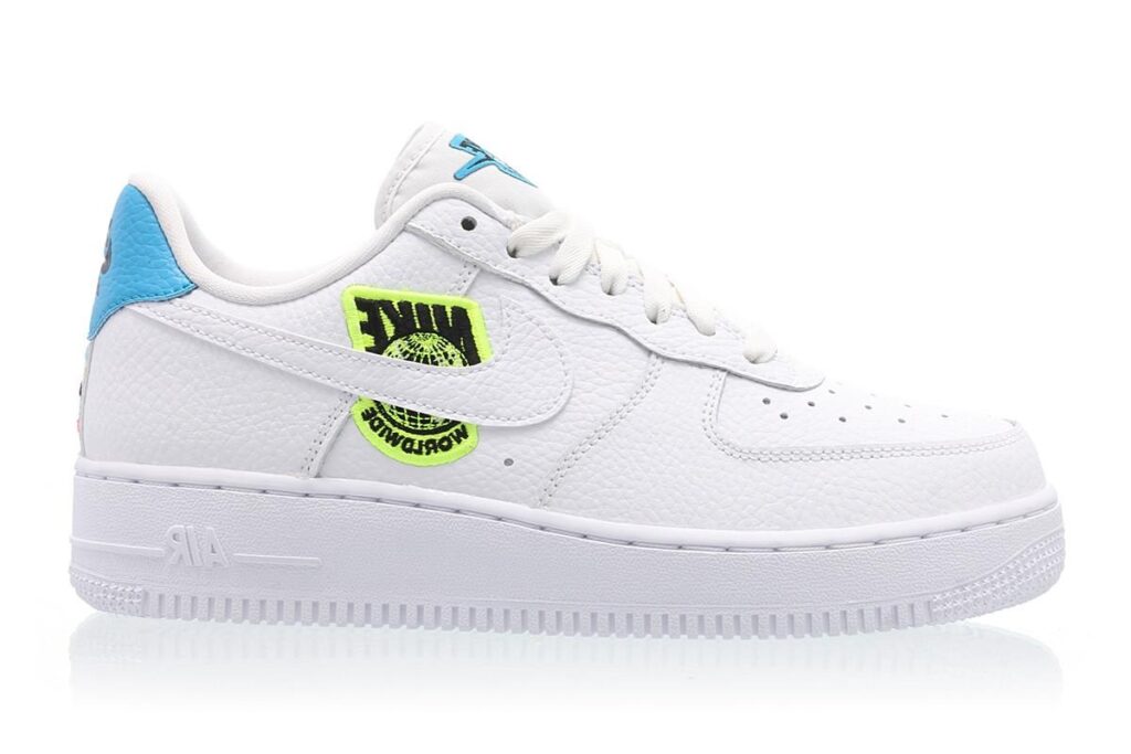 NIKE AIR FORCE 1 '07