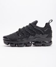 NIKE VAPORMAX PLUS