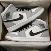 JORDAN 1 SMOKE GREY - Imagen 2