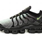 NIKE AIR VAPORMAX PLUS “NEON”