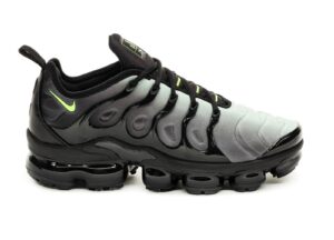 NIKE AIR VAPORMAX PLUS “NEON”