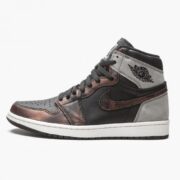Air Jordan 1 Retro High Patina