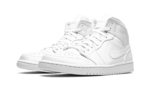 baskets-air-jordan-1-mid-triple-white-pour-homme-et-femme-disponible-sur-kikikickz-255004_800x