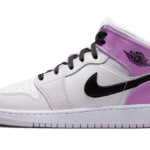 Zapatillas Jordan 1 Mid Barely Grape