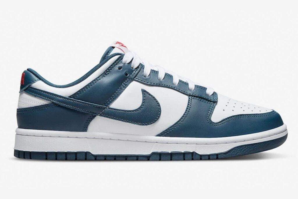 Nike Dunk Low ‘Valerian Blue’