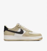 Nike Air Force 1 '07 LX "Team Gold" - Imagen 3