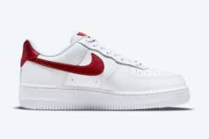 Wmns Nike Air Force 1 Essential Low ‘White Gym Red’ - Imagen 2