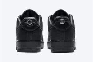 Stussy x Nike Air Force 1 Low ‘Triple Black’ - Imagen 5