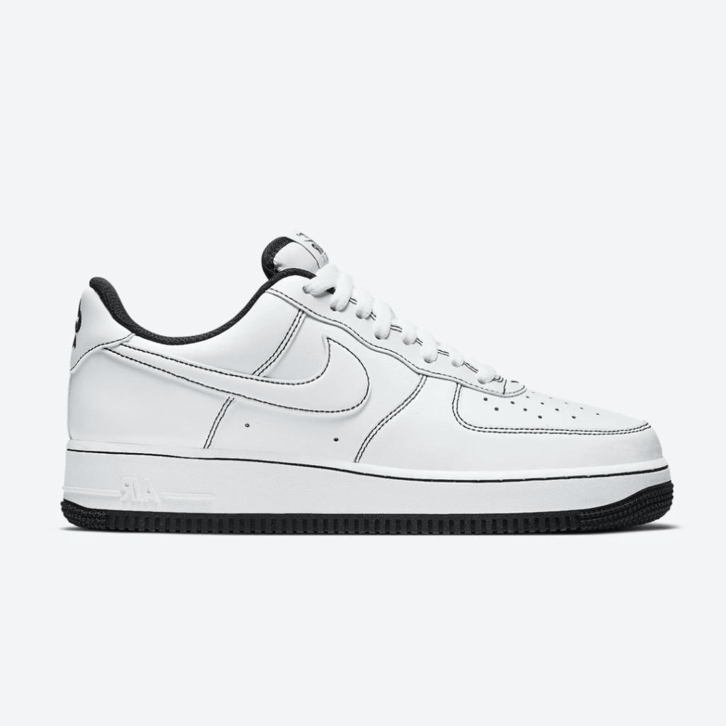 Nike Air Force 1 07 LV 8