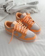 Dunk Low Peach Cream - Imagen 2