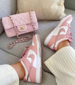 Nike Dunk Low 'Pink Velvet' - Imagen 2