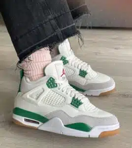 Nike SB X Air Jordan 4 Retro 'Pine Green' - Imagen 2