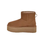 UGG MINI CHESTNUT CON PLATAFORMA