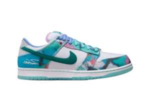 SB Dunk Low “Futura Laboratories Bleached Aqua”