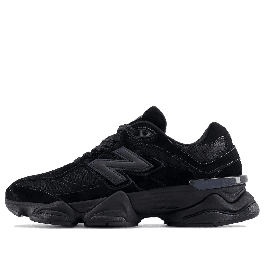 894-square_e5d0b37f-8d82-4425-93f3-27ad379fbab7_3840x New Balance 9060 'Triple Black' - Imagen 1