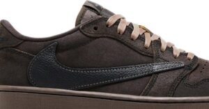 Jordan 1 Retro Low OG SP 'Travis Scott Velvet Brown' - Imagen 5