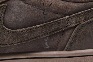 Jordan 1 Retro Low OG SP 'Travis Scott Velvet Brown' - Imagen 3