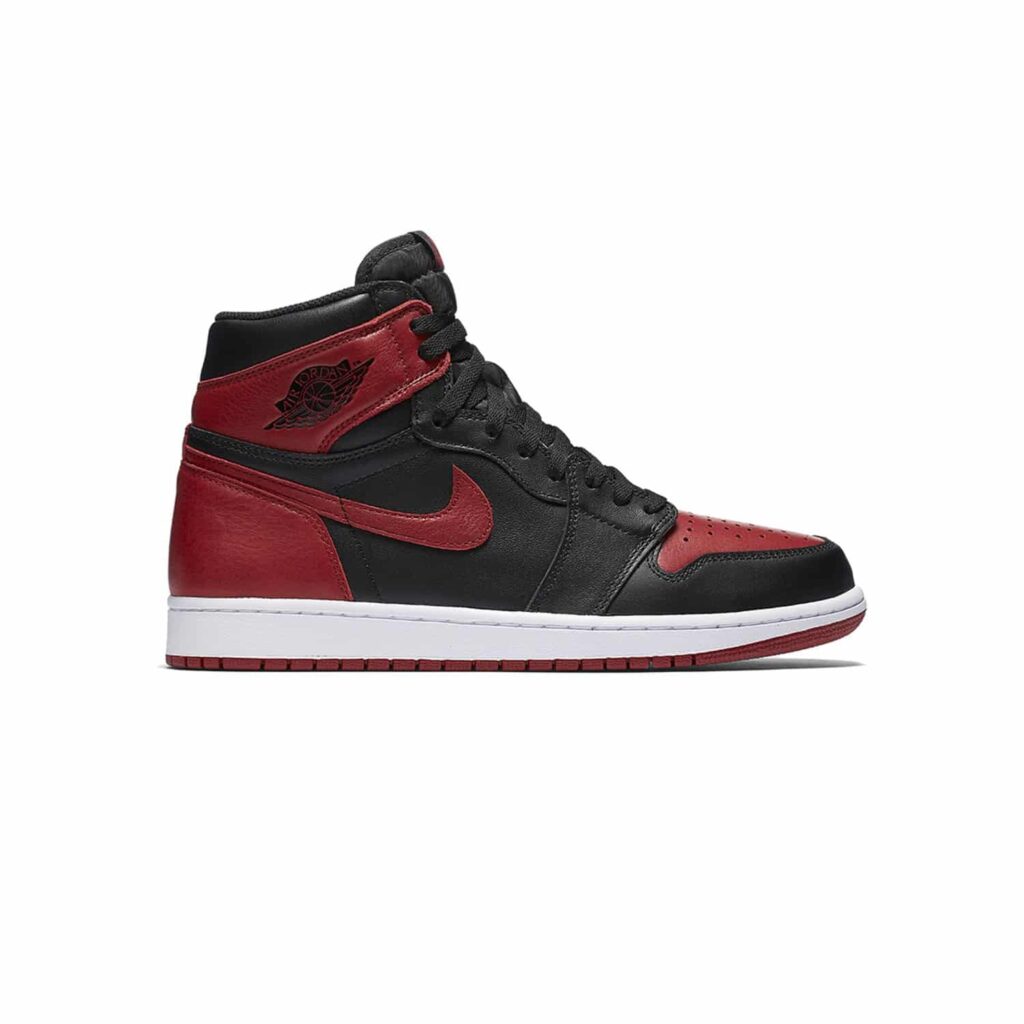 air-jordan-1-banned-official-photos-02_1500x.jpg Air Jordan 1 Retro High BANNED - Imagen 1