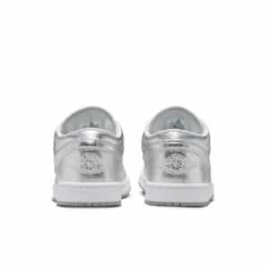Jordan 1 Low Metallic Silver (Womens) - Imagen 5