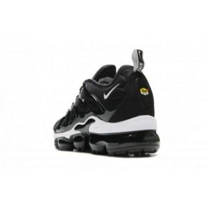 Nike Air Vapormax Plus Negras Blancas - Imagen 3