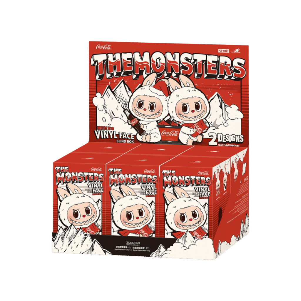 PopMartLabubuTheMonstersCoca-ColaVinylGezichtsmaskerDoos_1.png Pop Mart Labubu The Monsters Coca-Cola Vinyl Gezichtsmasker Doos - Imagen 1
