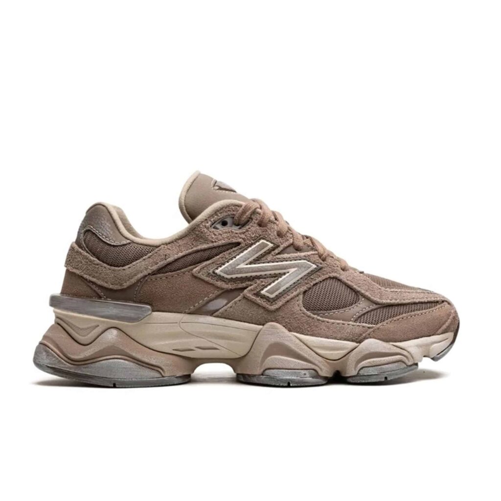 New Balance 9060 ‘Mushroom Timberwolf’