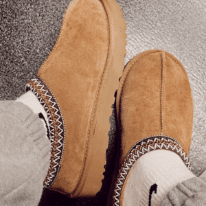 UGG Tasman Slipper Chestnut - Imagen 2