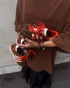 adidas Samba Leopard Print (W) - Imagen 3