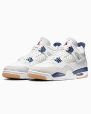 Air Jordan 4 Retro SB Navy - Image 5