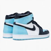 AIR JORDAN 1 RETRO HIGH OG “BLUE CHILL” OBSIDIAN/BLUE CHILL-WHITE - Imagen 5