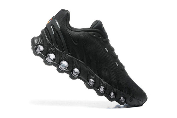 Alternative view of Nike Air Max DN Black