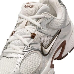 NIKE V5 RNR Zapatillas Mujer - Imagen 6
