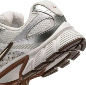 NIKE V5 RNR Zapatillas Mujer - Imagen 5