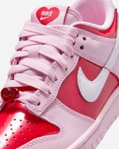 Nike Dunk Low "Valentine’s Day" - Imagen 4