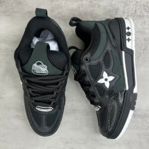LV Skate Sneaker Black White - Imagen 4