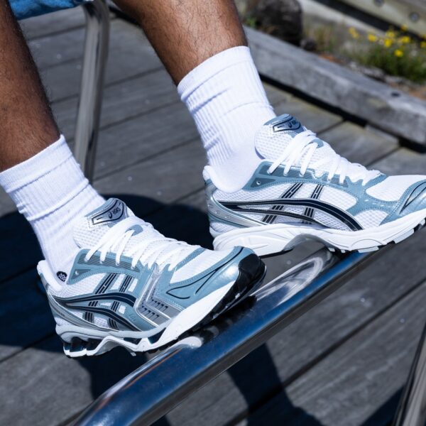Alternative view of ASICS Gel-Kayano 14 White Fjord Grey