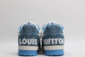 LV Trainer Monogram Denim - Imagen 6