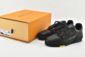 LV Trainer Black Signature - Imagen 3