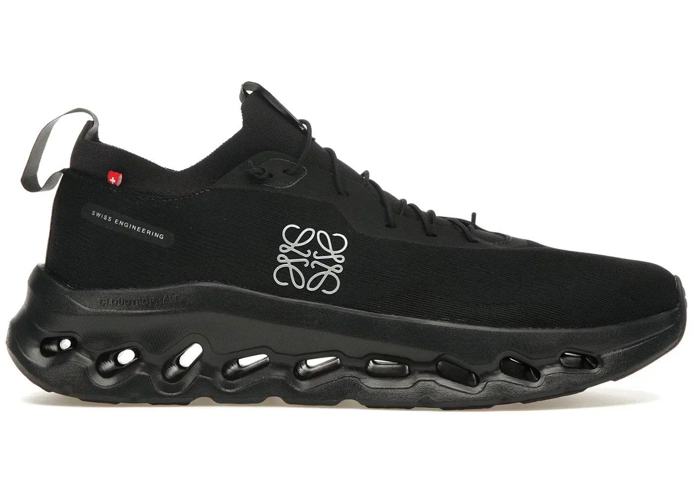On-Running-Cloudtilt-LOEWE-All-Black-Product.jpg LOEWE x On Running Cloudtilt All Black