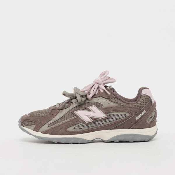 New Balance WMNS 204L Marron Rosa