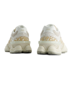 New Balance 9060 Beige Brown