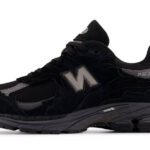 New Balance 2002R Gore-Tex Protection Pack Black