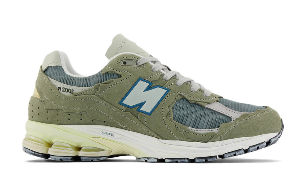 New Balance 2002R Protection Pack Mirage Grey