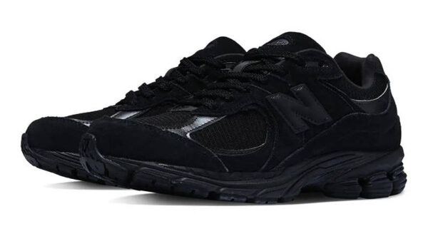 New Balance 2002R Triple Black Suede