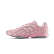 New Balance 204L Pastel Pink