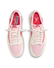 Travis Scott x Air Jordan 1 Low OG Tropical Pink