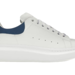 Alexander McQueen Blanco con talón azul marino