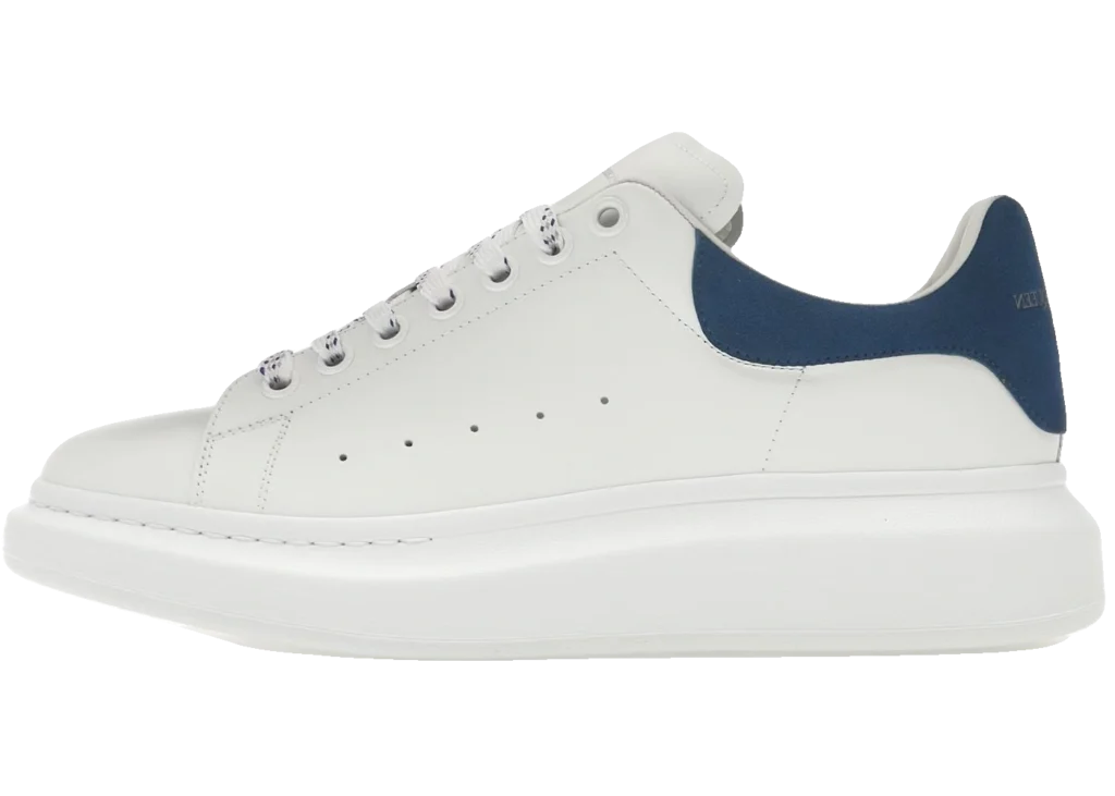 Alexander McQueen Blanco con talón azul marino